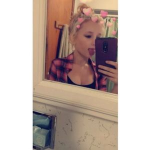 Meet your Posher, Savannah